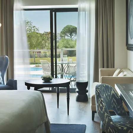 Hotel Camiral - The Leading Of The World