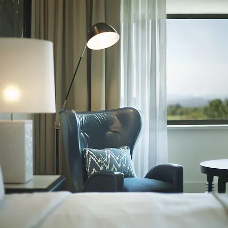 Camiral - The Leading Of The World 5*