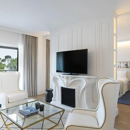 Camiral - The Leading Of The World Hotel Caldes de Malavella