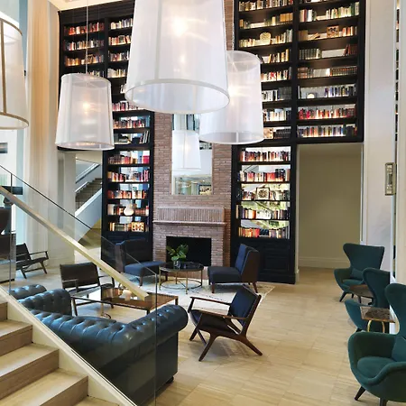 Camiral - The Leading Of The World 5*