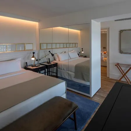 Camiral - The Leading Of The World 5*