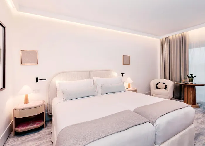 Camiral - The Leading Of The World Hotel